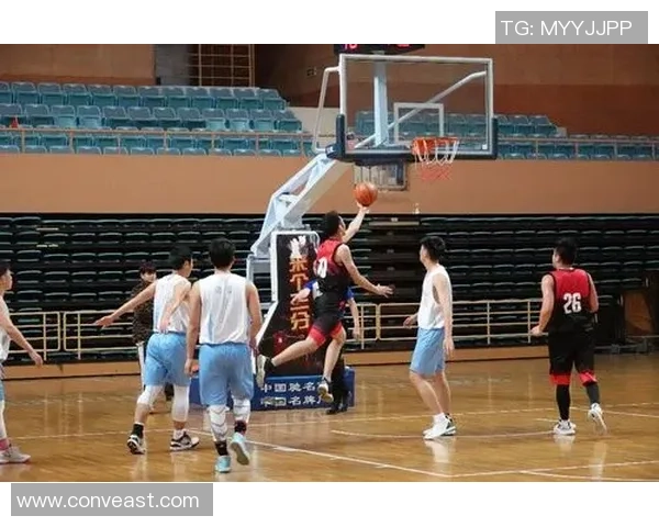 上海篮球队在冠军赛中的速度优势与战术分析